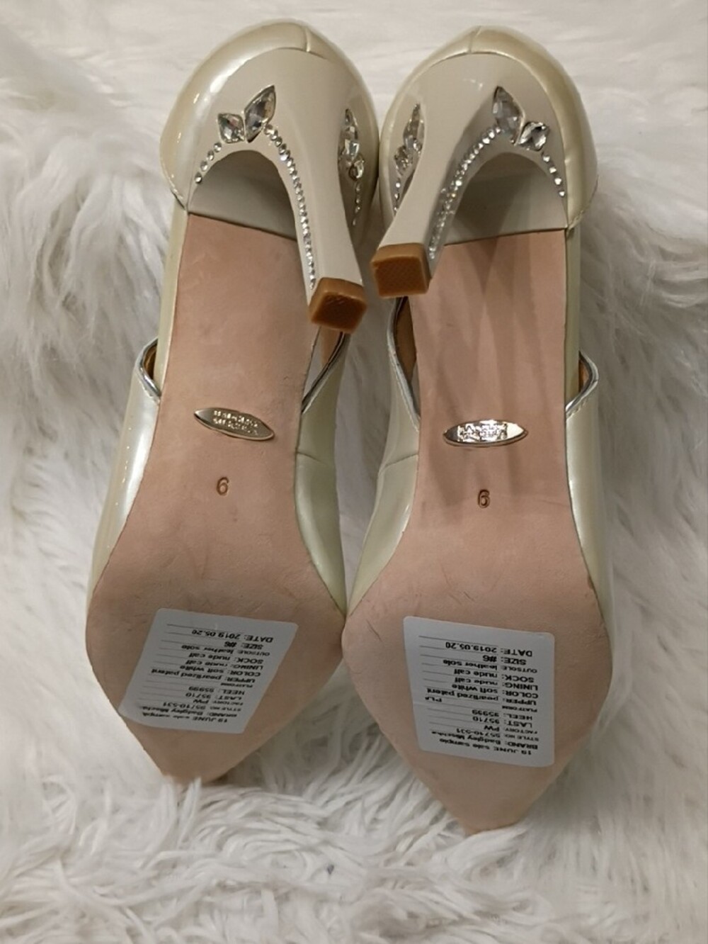 Badgley Mischka Champagne Pearlized Patent Leather Pointed-Toe Cutout Pumps - Picture 14 of 16